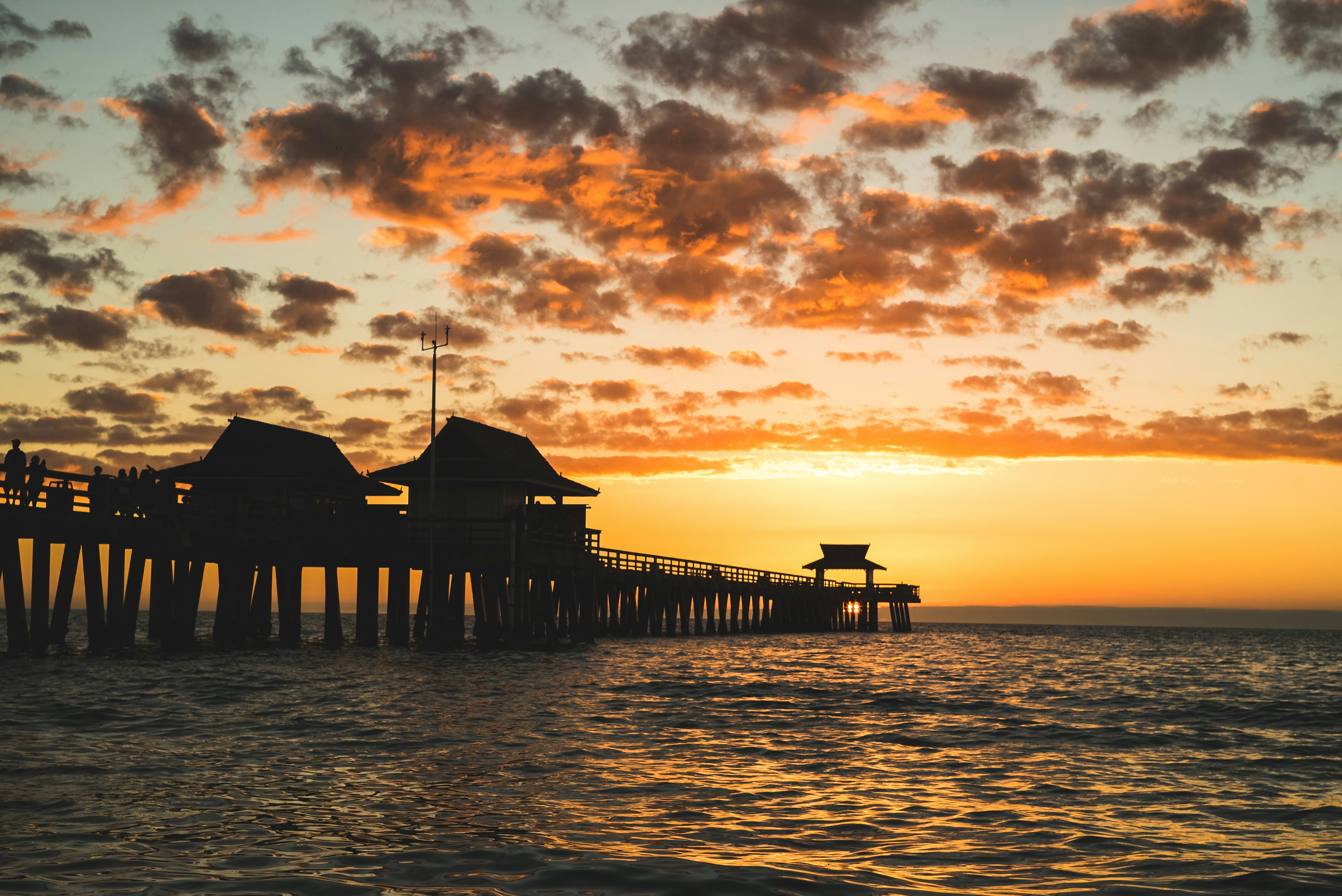 Naples private jet charter